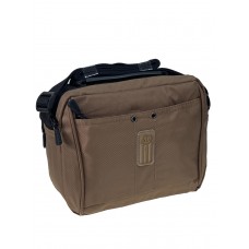 На фото 1 - Мужская сумка из водонепромокаемой ткани, цвет коричневый